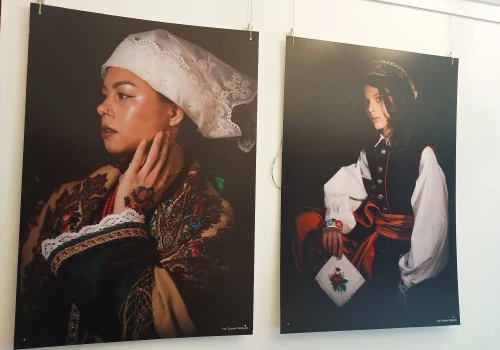 Kenijczycy czy Hiszpanie w polskich strojach ludowych. Intrygująca wystawa w ROK-u