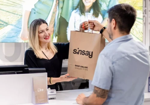 LPP zwiększa sprzedaż o 18,5 proc. Gigant planuje aż 750 nowych salonów Sinsay w tym roku