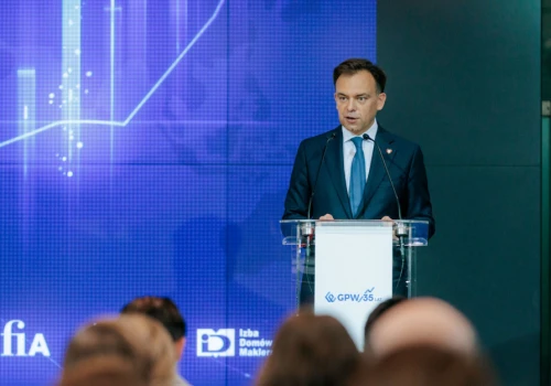 Polacy obniżają sobie podatki. Państwo na to pozwala