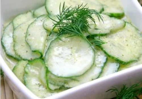 Mizeria po niemiecku to mój ulubiony dodatek do letniego obiadu. Każdy prosi o przepis