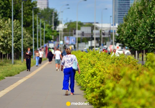 Taki spacer działa jak reset dla mózgu. Psycholog: nie chodzi o 10 tys. kroków