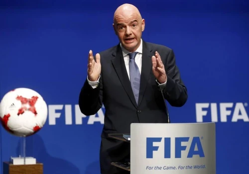 FIFA oskarża krytyków prezydenta Infantino. Media ujawniają romans, kobieta dostała ogromne pieniądze