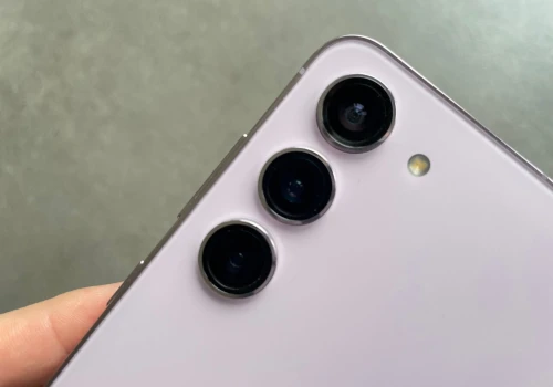 Aktualizacja naprawia błąd w aplikacji Samsunga. Skorzystają z niej wybrani