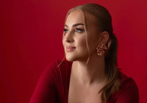 Nastrojowe dźwięki pod gołym niebem. Wystąpi Karolina Maciejuk