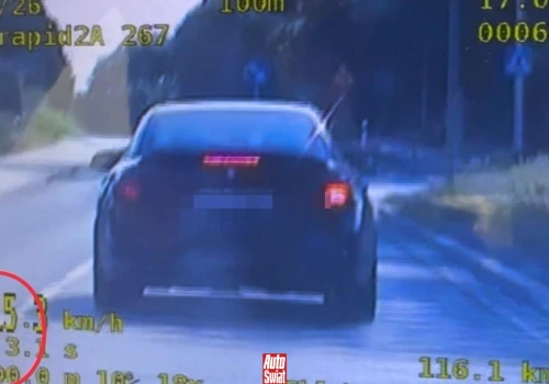 19-latka w BMW chciała się popisać. Nie wiedziała, kto za nią jedzie