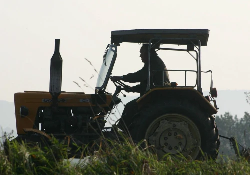 Rolnikowi, który rozrył asfalt w Gliwicach, grozi nawet 10 lat więzienia