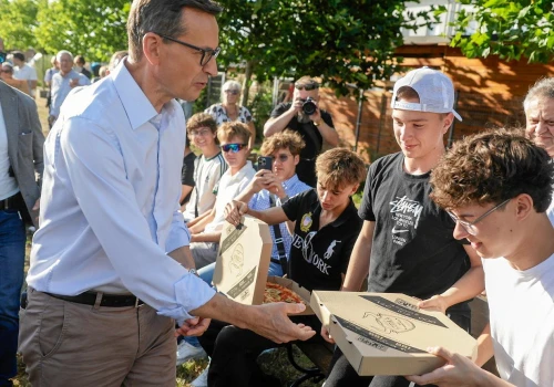 Czy Morawiecki wróci do PiS? Polacy podzieleni