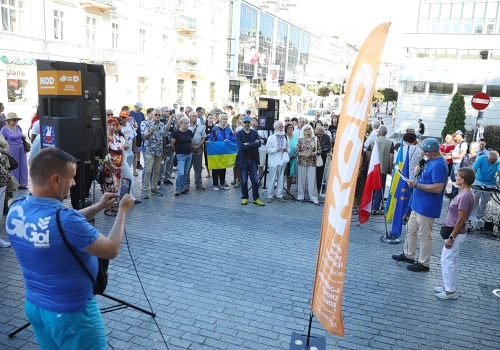 „Nie bądź obojętny” – apelowali przedstawiciele KOD-u