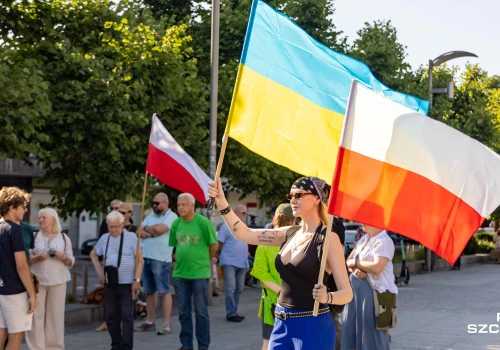Szczecinianie zebrali się, by pokazać swoją solidarność z Ukrainą