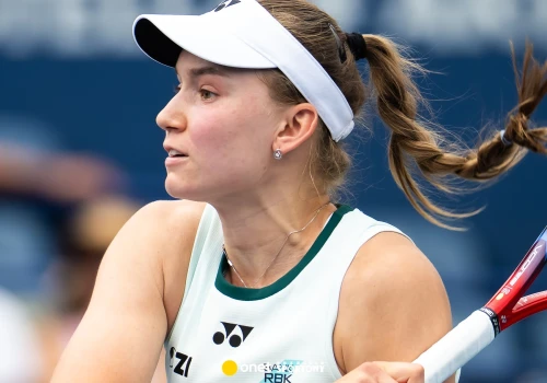 Jelena Rybakina była krok od porażki. A potem zmiana. Co za końcówka