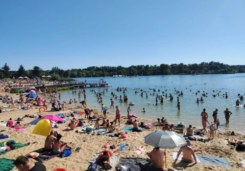 Tłumy na Bagrach w Krakowie. Tak mieszkańcy spędzili upalny weekend