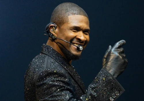 Fani twierdzą, że Usher ma klona, którego wysyła na koncerty
