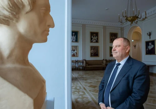 Rektor UW chce zdobyć kapitał żelazny i emitować obligacje. „Na dobry początek przydałoby się 10 mld zł”