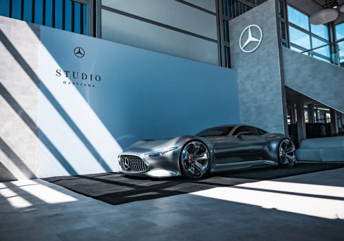 Światowa premiera Mercedesa w Warszawie. Nowy GLA, Vision AMG Gran Turismo i tygodnie tematyczne w Studiu