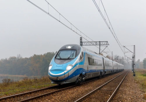 Szybka kolej między Warszawą a Łodzią coraz bliżej. Jest ważna decyzja