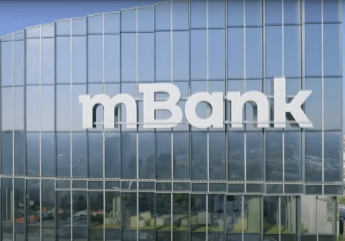 Ci kredytobiorcy wygrywają z mBank częściej niż Frankowicze. Raport banku ujawnia ciekawą prawdę