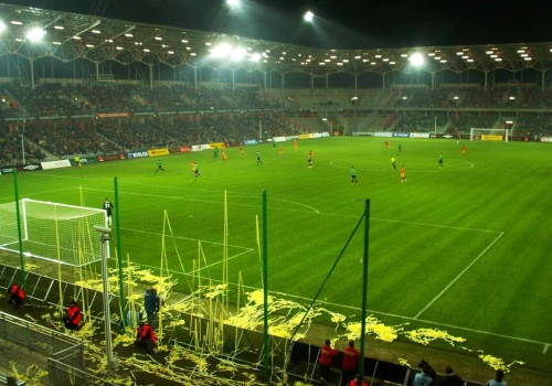 Korona kupiła za 800 tysięcy, może dostać trzy miliony. Svetlin jedzie do Francji