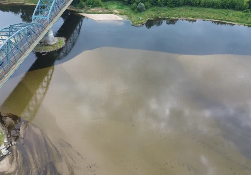 Wisła odsłoniła dno. Prognozy nie są optymistyczne
