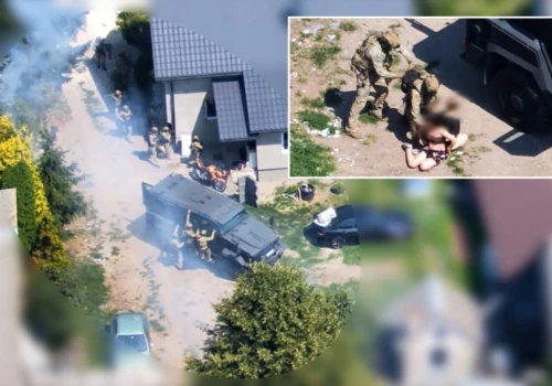 Akcja kontrterrorystów pod Jędrzejowem. Cztery osoby zatrzymane, odzyskany mercedes ze Szwajcarii