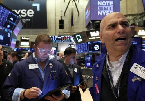 Kosmetyczne spadki na Wall Street. S&P500 i Nasdaq o włos od rekordów