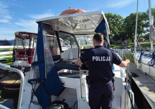 Wybuch w porcie na Mazurach. Na miejsce wezwano służby