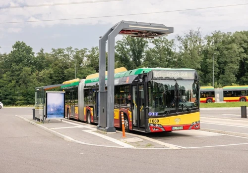 Łódź. Miasto elektryfikuje kolejne linie, MPK inwestuje w nowe ładowarki