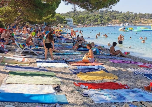 Chorwacja rozwiązuje problem plażowego cwaniactwa. I będą to robić do skutku