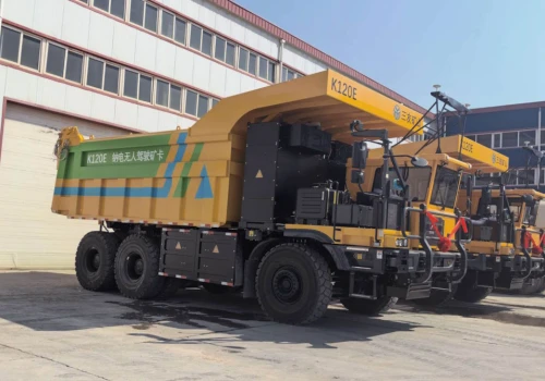 Bateria sodowo-jonowa w ciężarówce górniczej. 676 kWh i ładowanie w 25 minut
