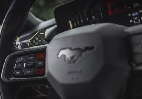 Czterodrzwiowy Ford Mustang. Ponoć pierwszy prototyp już istnieje. Amerykanie szykują niespodziankę