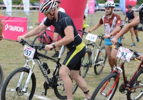 „Stalowy Sokół” wraca nad Sosinę. Triathlon już na początku września