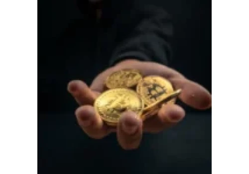 Ten portfel Bitcoina był nieaktywny przez ponad 12 lat. Nagle przeniósł 1,75 mln USD w BTC