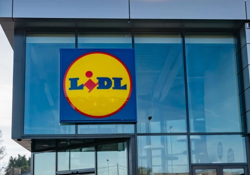 Lidl wydał komunikat. Zmienia godziny otwarcia sklepów, klienci mogą się zdziwić