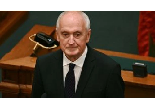 74-letni András Baka został prezydentem Węgier. Co o nim wiemy?