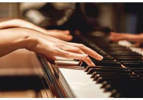 Międzynarodowy Festiwal Pianistyczny w Busku-Zdroju rozpoczęty. Przed melomanami kolejne koncerty.
