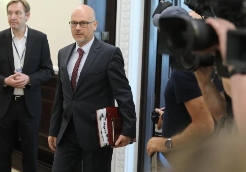 Berek odchodzi z rządu. Nieoficjalnie: Zostanie sędzią Trybunału Konstytucyjnego