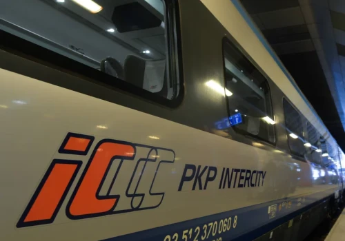 Rozczarowujące wyniki PKP intercity. Pociągi mniej punktualne niż rok temu