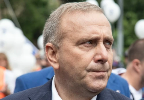 Schetyna się przebudził i idzie ostro. W sprawie KARR wytacza najcięższe działa