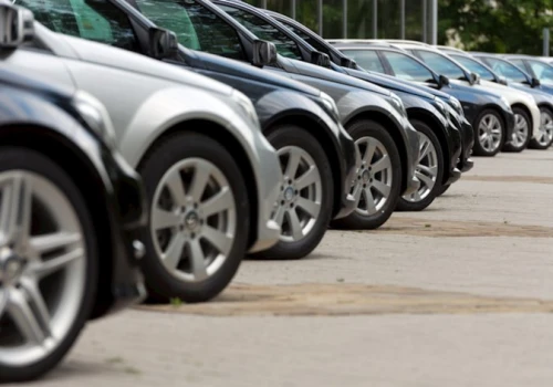 Europejski przemysł motoryzacyjny dobijany przez wysokie ceny energii i „wymysły” Brukseli. Chiny to gwóźdź do trumny