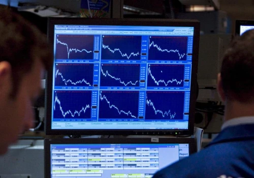 Inwestorzy na Wall Street wstrzymują się z decyzjami przed publikacją danych o inflacji