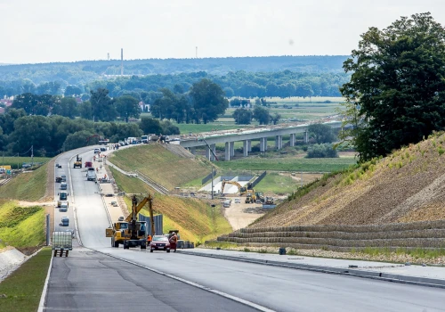 Most nad Odrą pod Raciborzem na ostatniej prostej. Wielka przeprawa może być gotowa jeszcze w tym roku