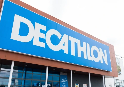 Decathlon wycofuje produkty. Wada, która może doprowadzić do tragedii