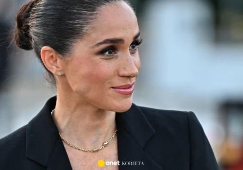 Martha Stewart siedziała obok Meghan Markle. Księżna miała plotkować o spotkaniu z królem