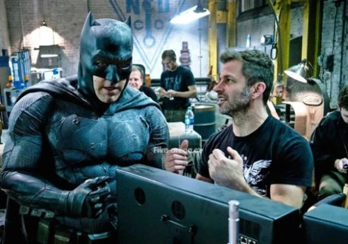 To się znowu dzieje. Zack Snyder powrócił do wytwórni Warner Bros.