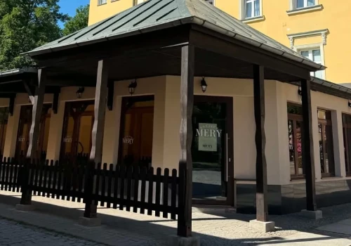 Bonjour Mery - nowe miejsce na śniadanie, kawę i naleśniki w sercu Cieplic
