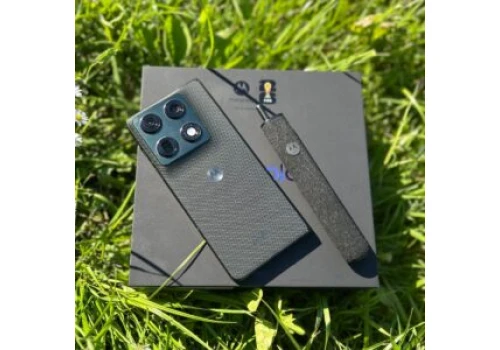Motorola razr fold to piękny i dopracowany składak. Pierwsze wrażenia smartfonu w nowej formie