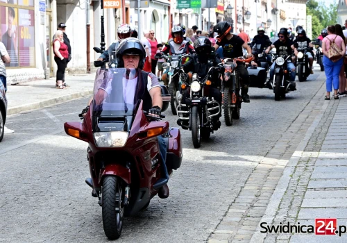 Motocykliści po raz czternasty opanują Świebodzice. Sprawdź program zlotu