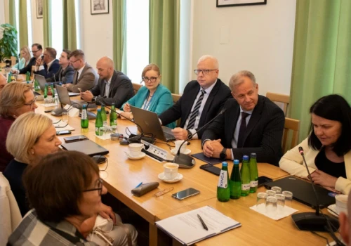 Farmaceuci chcą nowych świadczeń i praktyk zawodowych. Projekt ustawy trafił do Ministerstwa Zdrowia