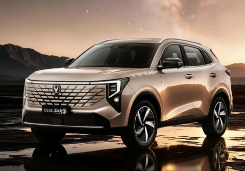 Changan CS55 Plus HEV to nowa hybryda bez ładowania. Debiut 18 sierpnia
