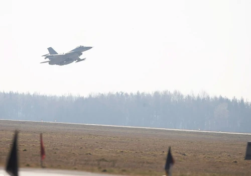 Naruszenia przestrzeni Polski i Rumunii. NATO potępiło Rosję