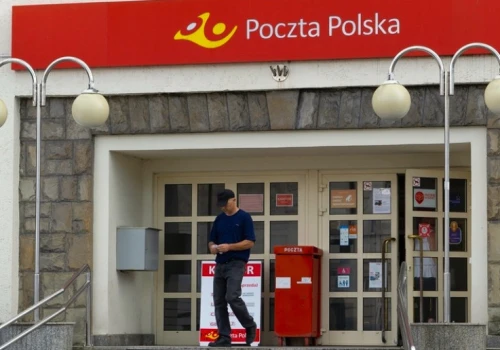 Będą premie dla pracowników Poczty Polskiej. Czy związkowcy wycofają pozwy?